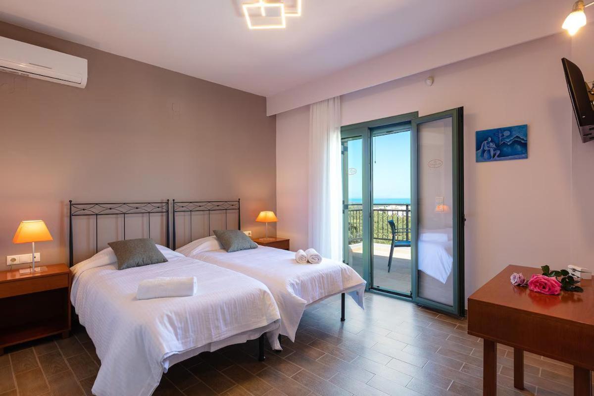Villa Kyveli Loutra Екстериор снимка