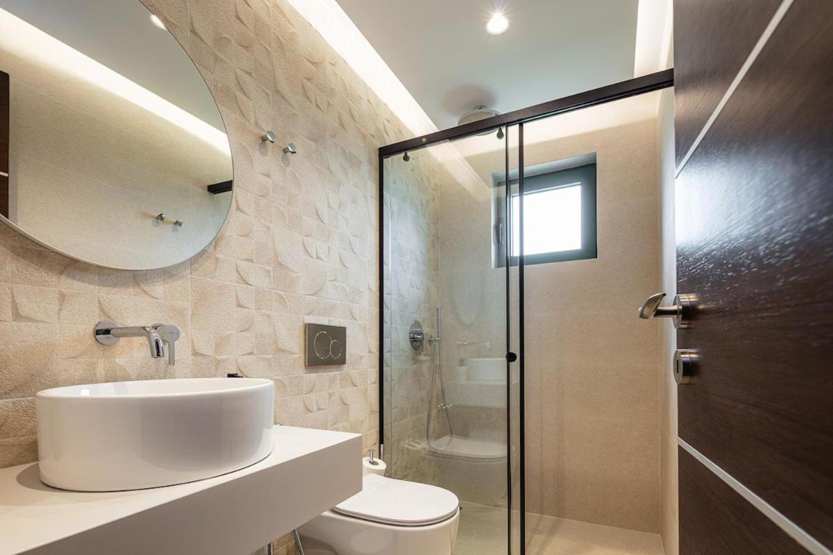 Villa Kyveli Loutra Екстериор снимка